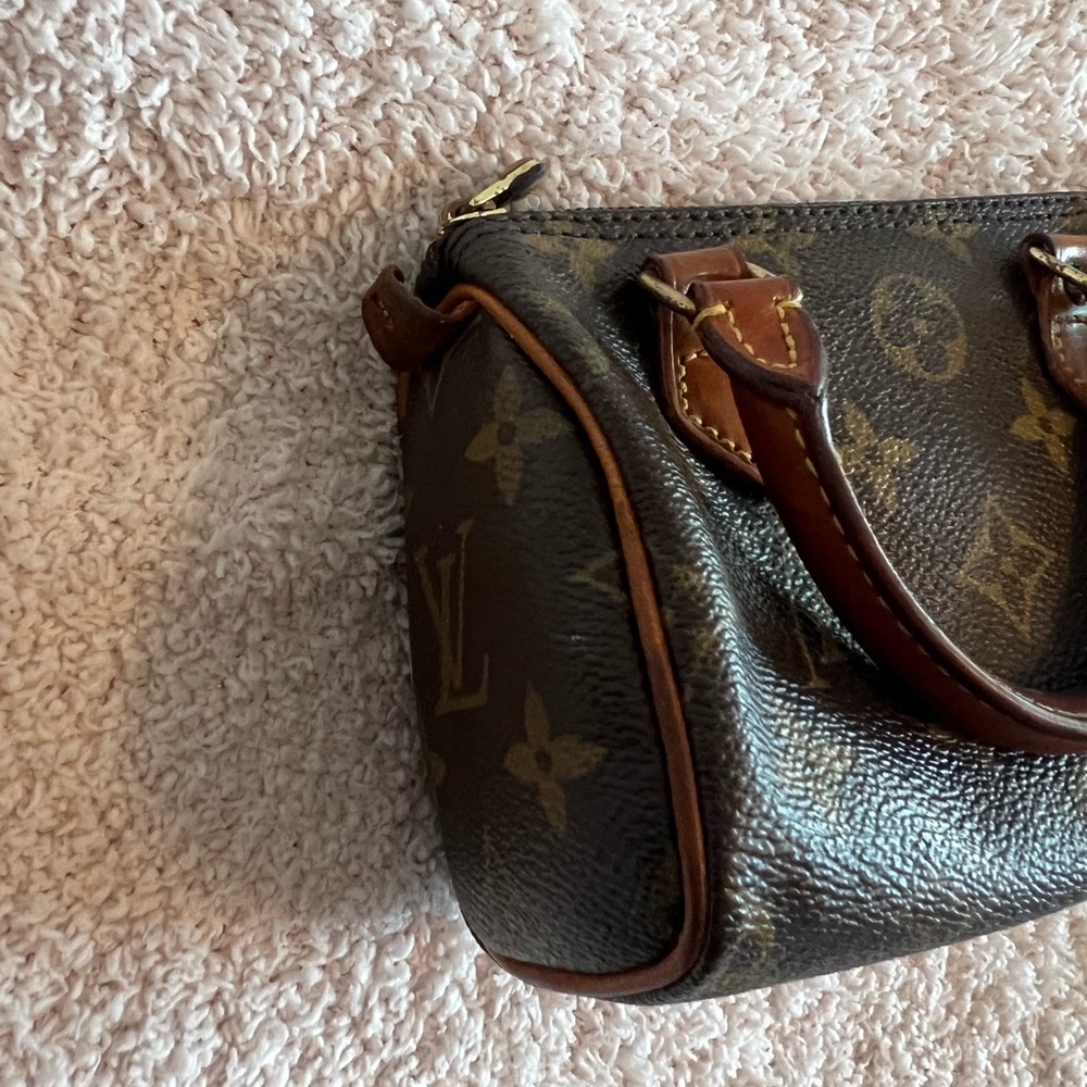 Vintage Louis Vuitton Monogram Mini Speedy Purse - Picture 5 of 8